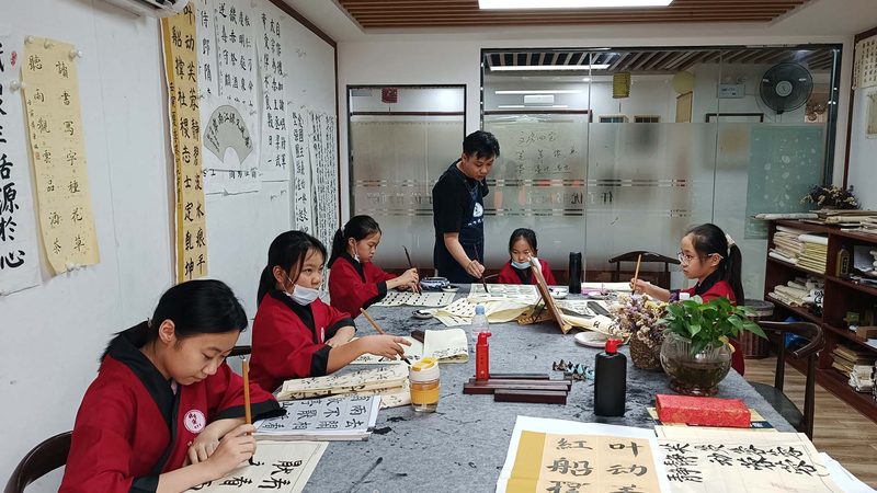 中层管理培训课程：内容与报价的深度解析**