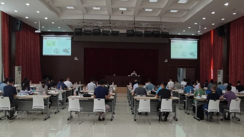如何挑选上海舞蹈培训中心：揭秘关键要素与误区